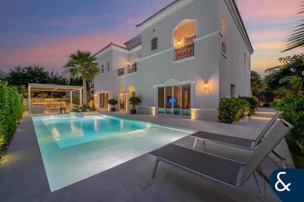 Prime Location | Lake & Park View | Exclusive